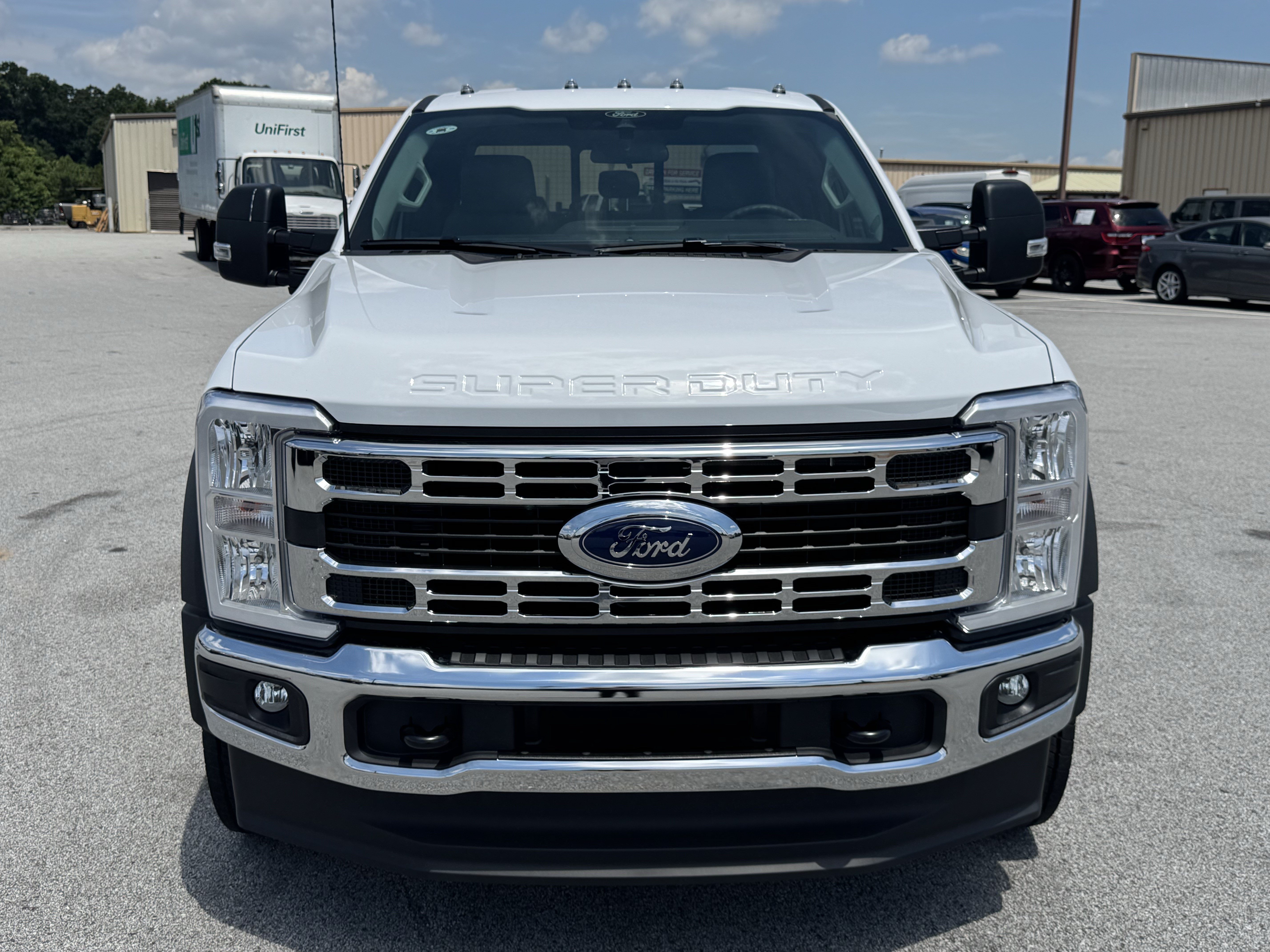 New 2026 Ford F450 4x4 SuperCab Super Duty image 3
