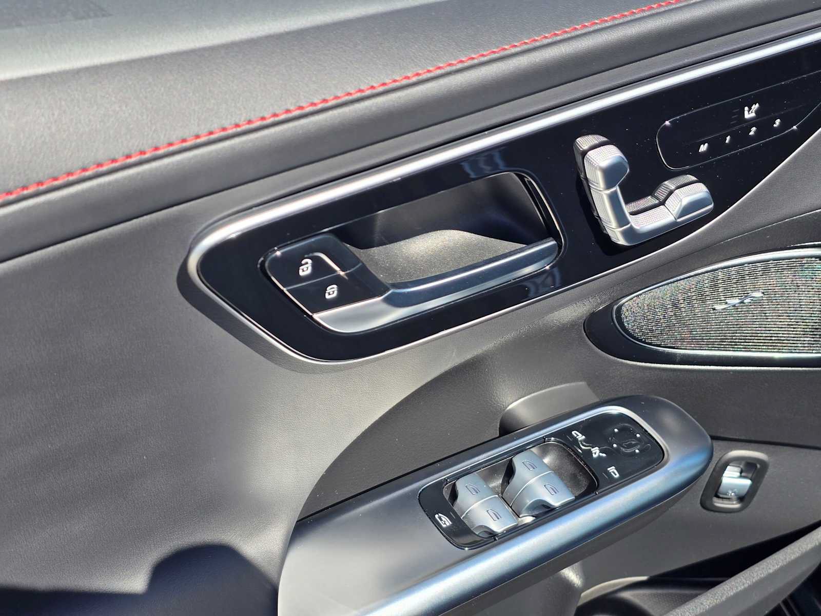 New 2026 Mercedes-Benz C 43 AMG 4MATIC Sedan image 23