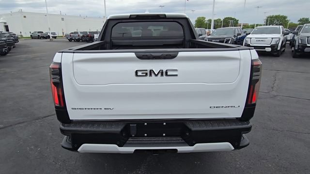 New 2025 GMC Sierra EV Denali image 7