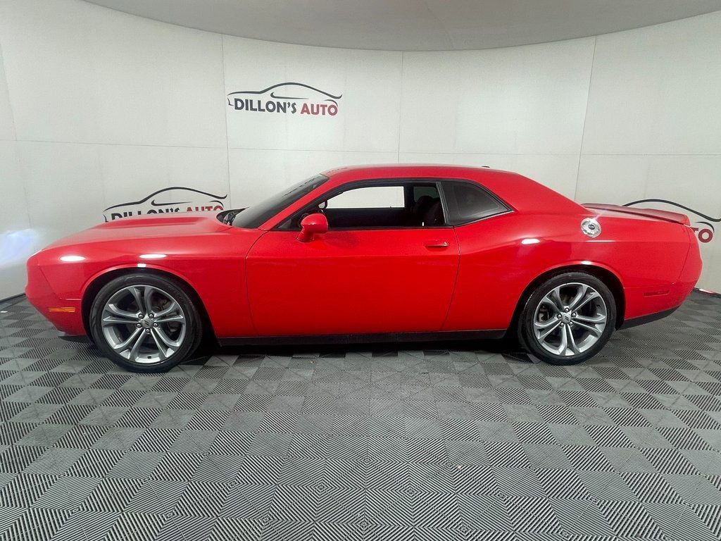Used 2021 Dodge Challenger R/T RWD image 3