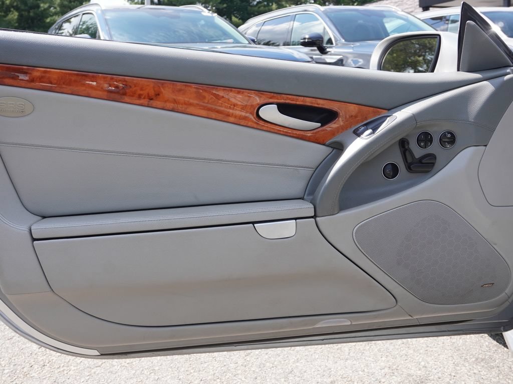Used 2005 Mercedes-Benz SL 500 image 17