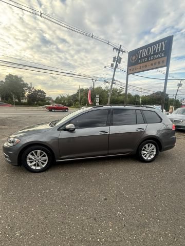 Used 2019 Volkswagen Golf SE FWD image 8