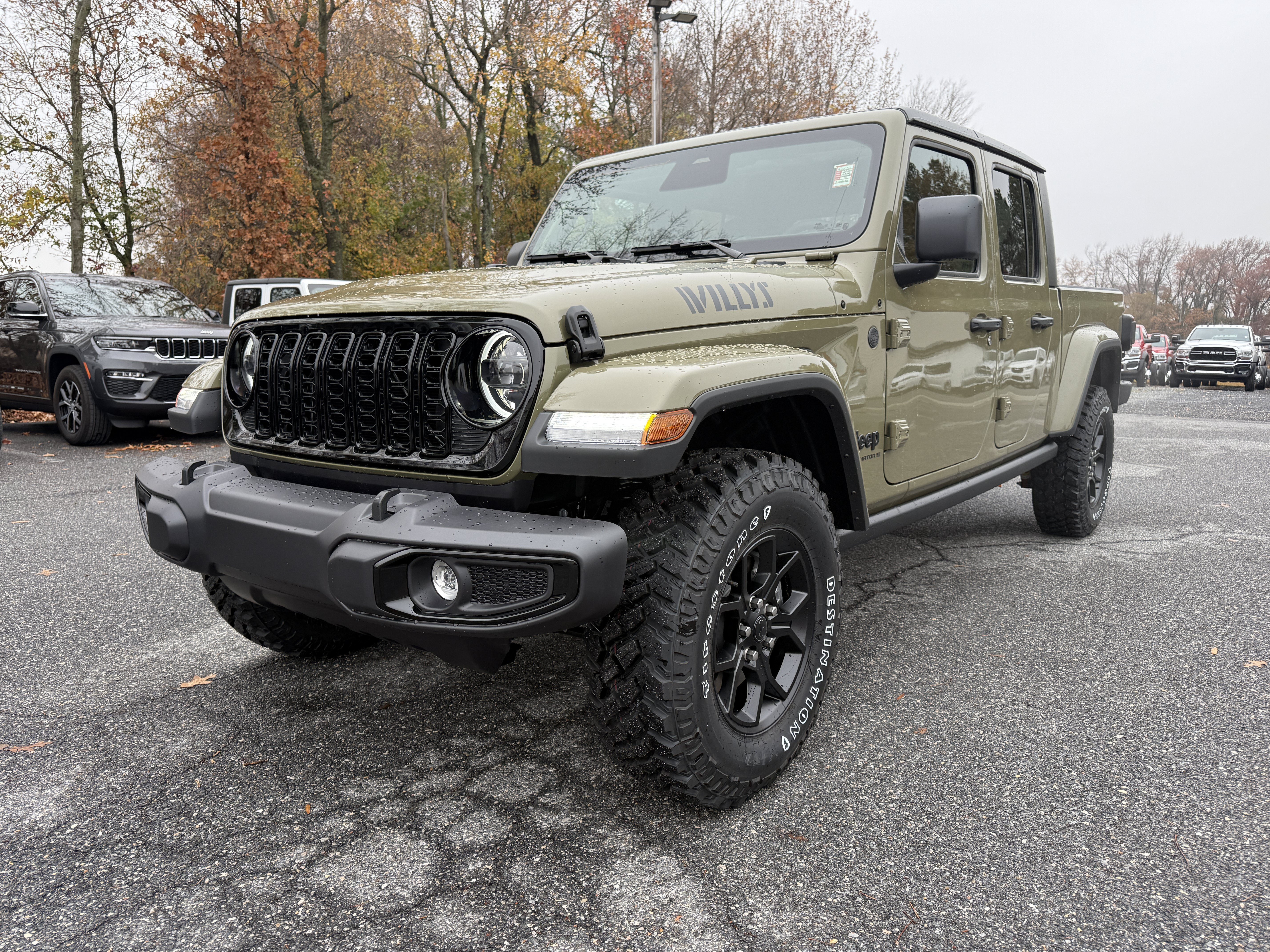 New 2026 Jeep Gladiator Sport AWD/4WD image 3