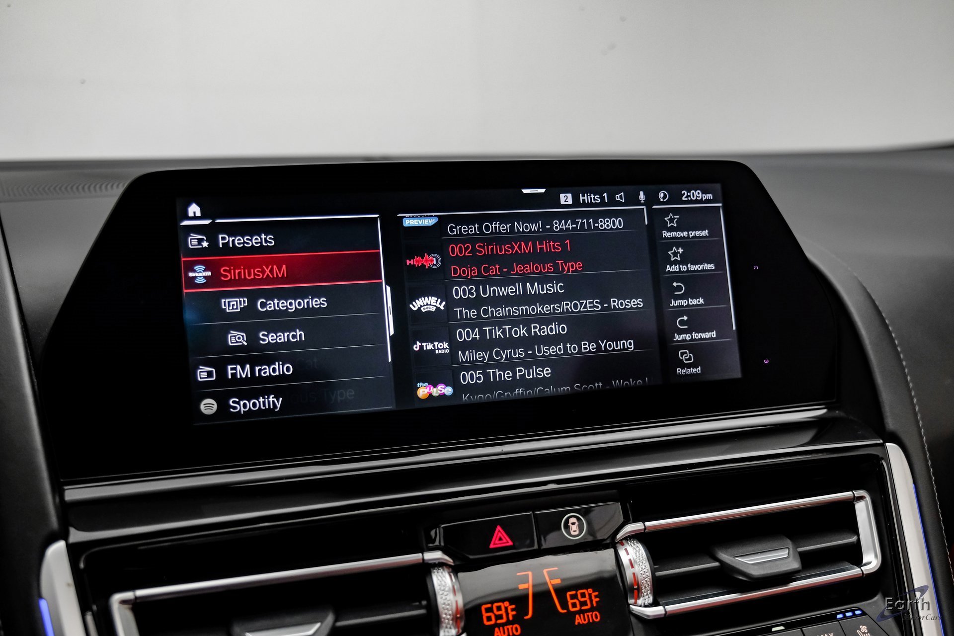 Used 2022 BMW M8 Competition w/ M Carbon Exterior Package image 74