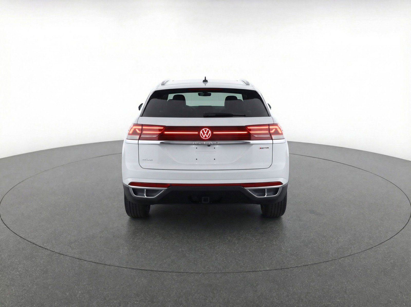Used 2024 Volkswagen Atlas SE AWD/4WD image 7