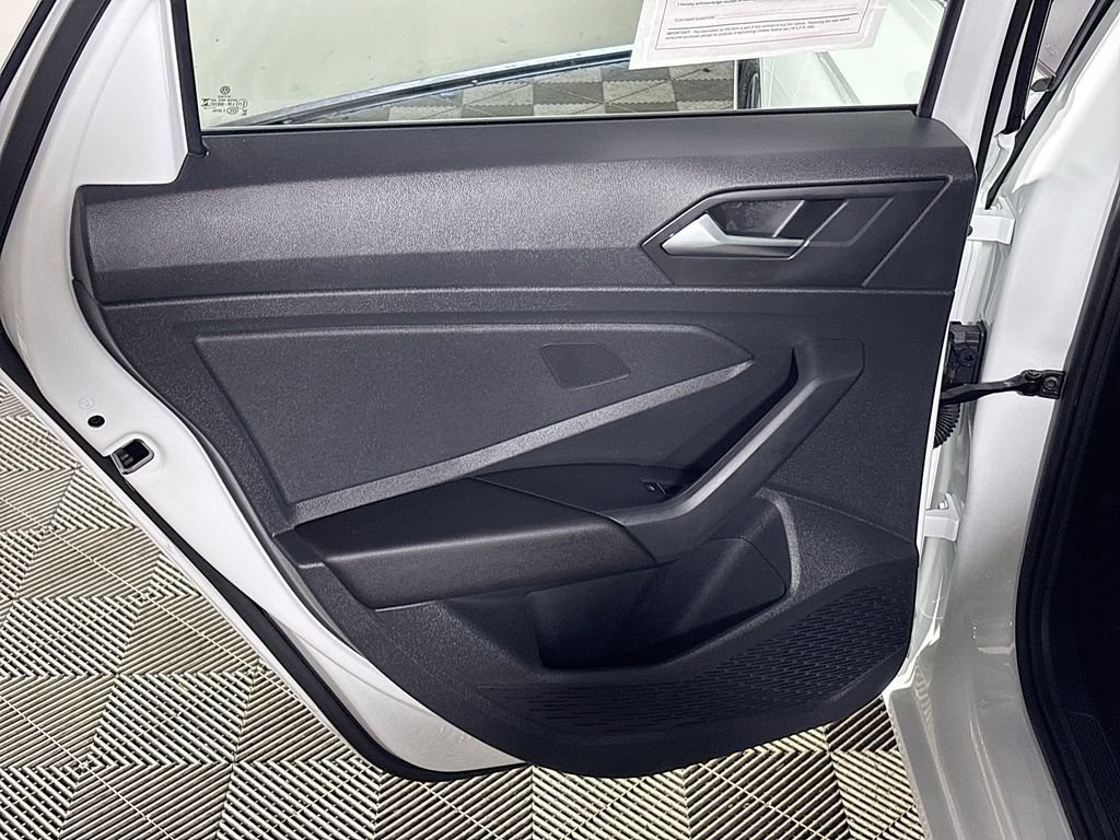 Used 2025 Volkswagen Jetta S image 18