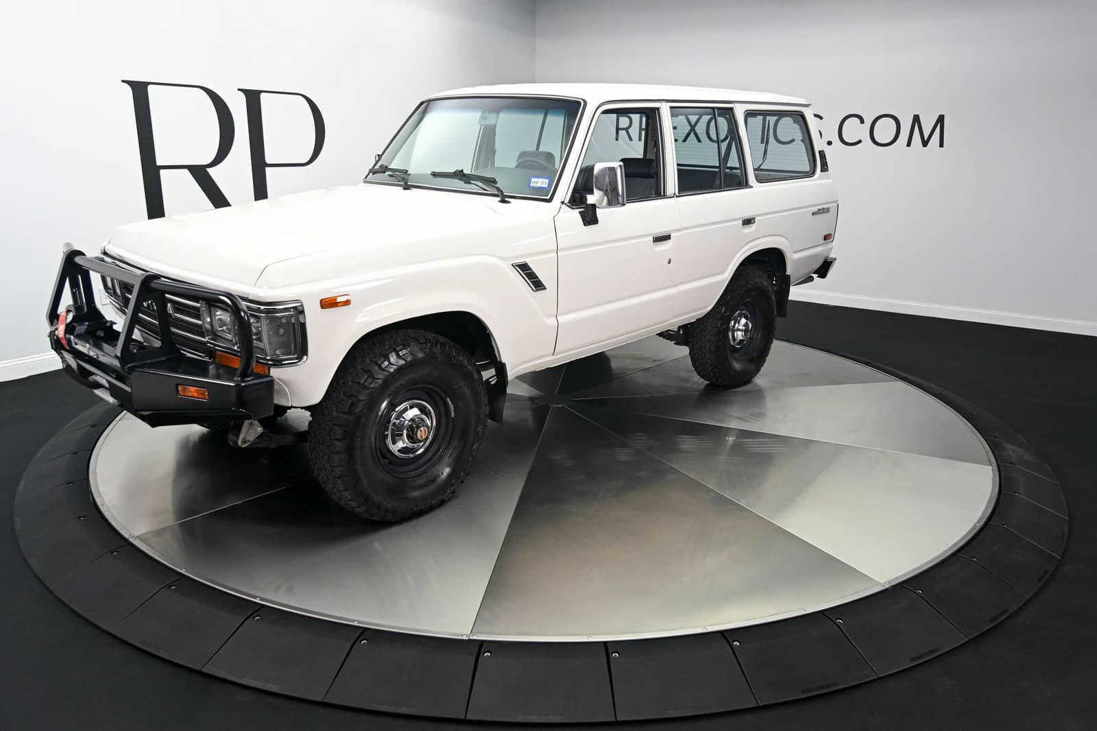 Used 1988 Toyota Land Cruiser AWD/4WD image 1