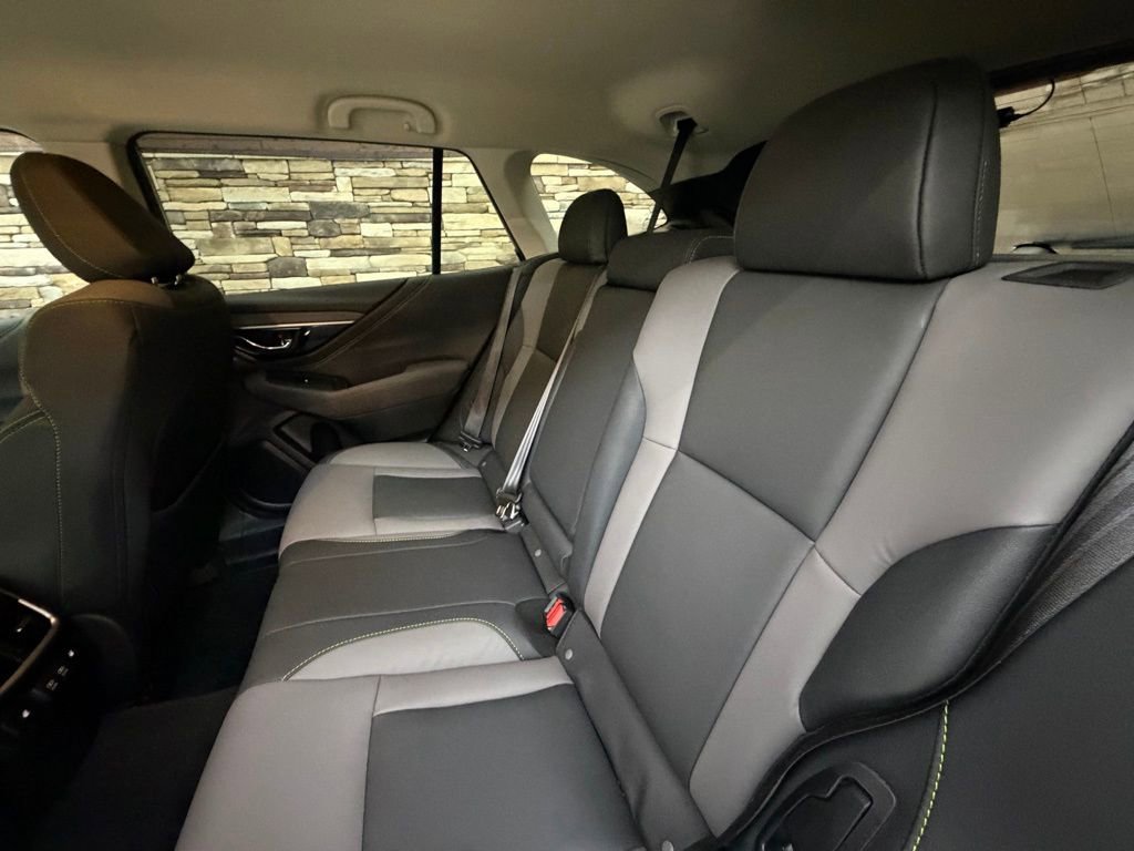 Used 2022 Subaru Outback Onyx Edition XT image 28