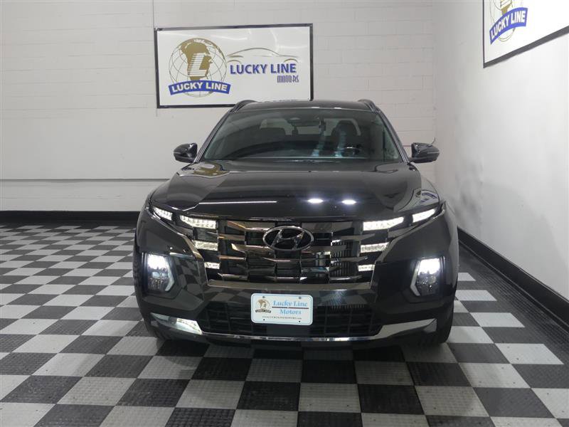 Used 2022 Hyundai Santa Cruz Limited AWD/4WD image 2