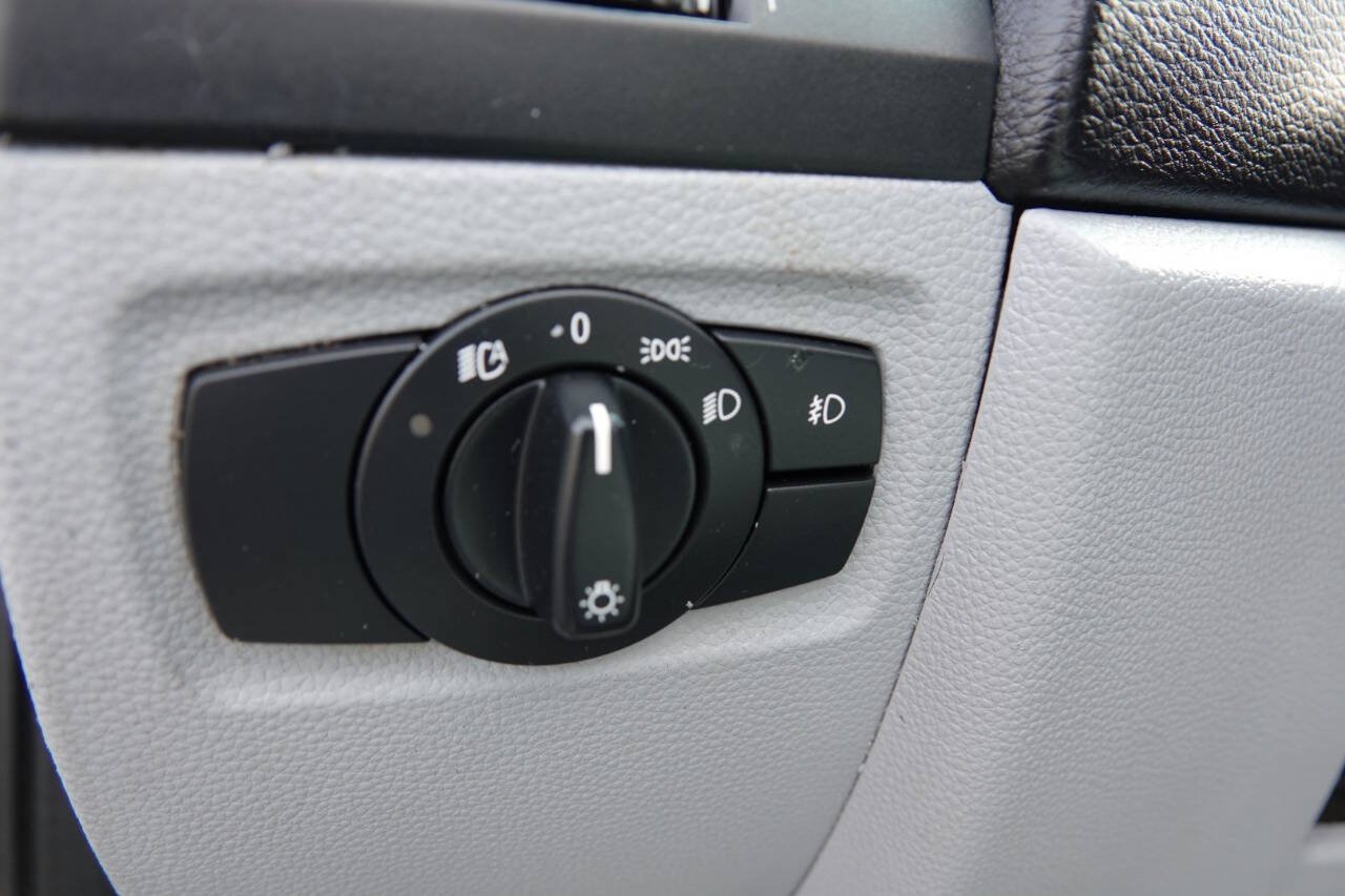 Used 2009 BMW 128i Convertible RWD image 80