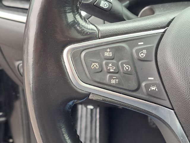 Used 2018 Chevrolet Equinox Premier image 11