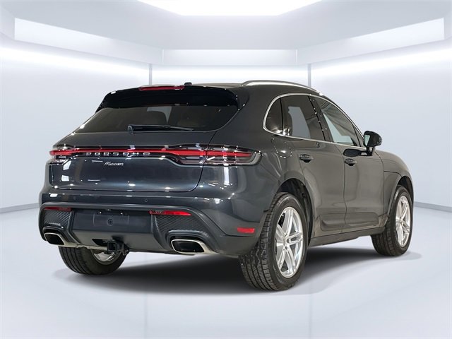 Used 2025 Porsche Macan image 6