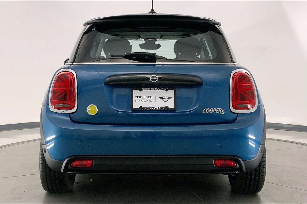 Certified 2024 MINI Cooper SE FWD image 3