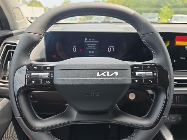 New 2026 Kia Sorento LX FWD image 9