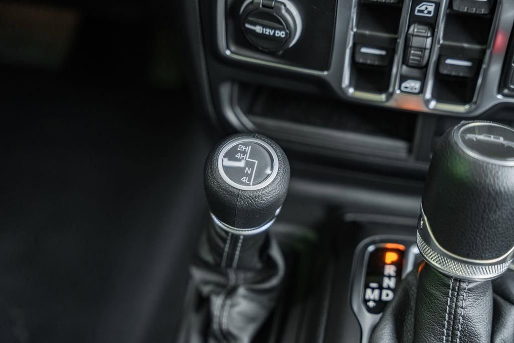 New 2025 Jeep Gladiator Sport AWD/4WD image 29