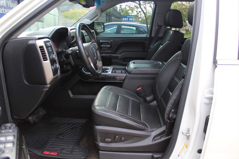 Used 2015 GMC Sierra 1500 Denali w/ Driver Alert Package image 21