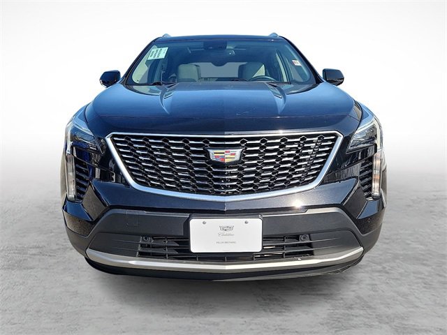 Used 2020 Cadillac XT4 Premium Luxury w/ Driver Awareness Package image 2