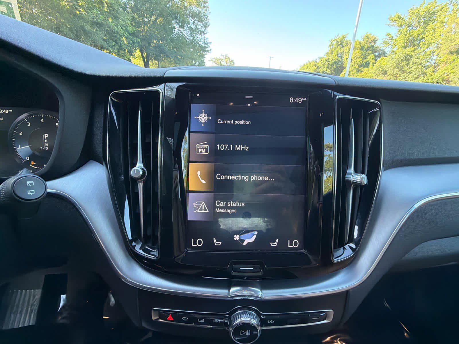 Used 2020 Volvo XC60 T5 Momentum AWD/4WD image 29