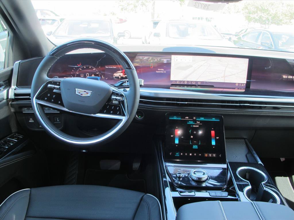 New 2026 Cadillac Escalade Sport w/ Touring Package AWD/4WD image 22