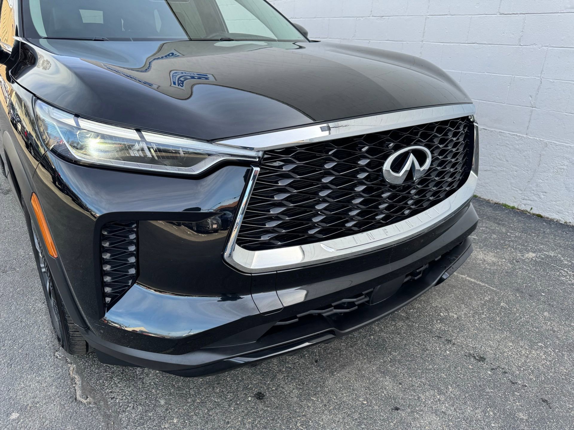 Used 2024 INFINITI QX60 Pure image 10