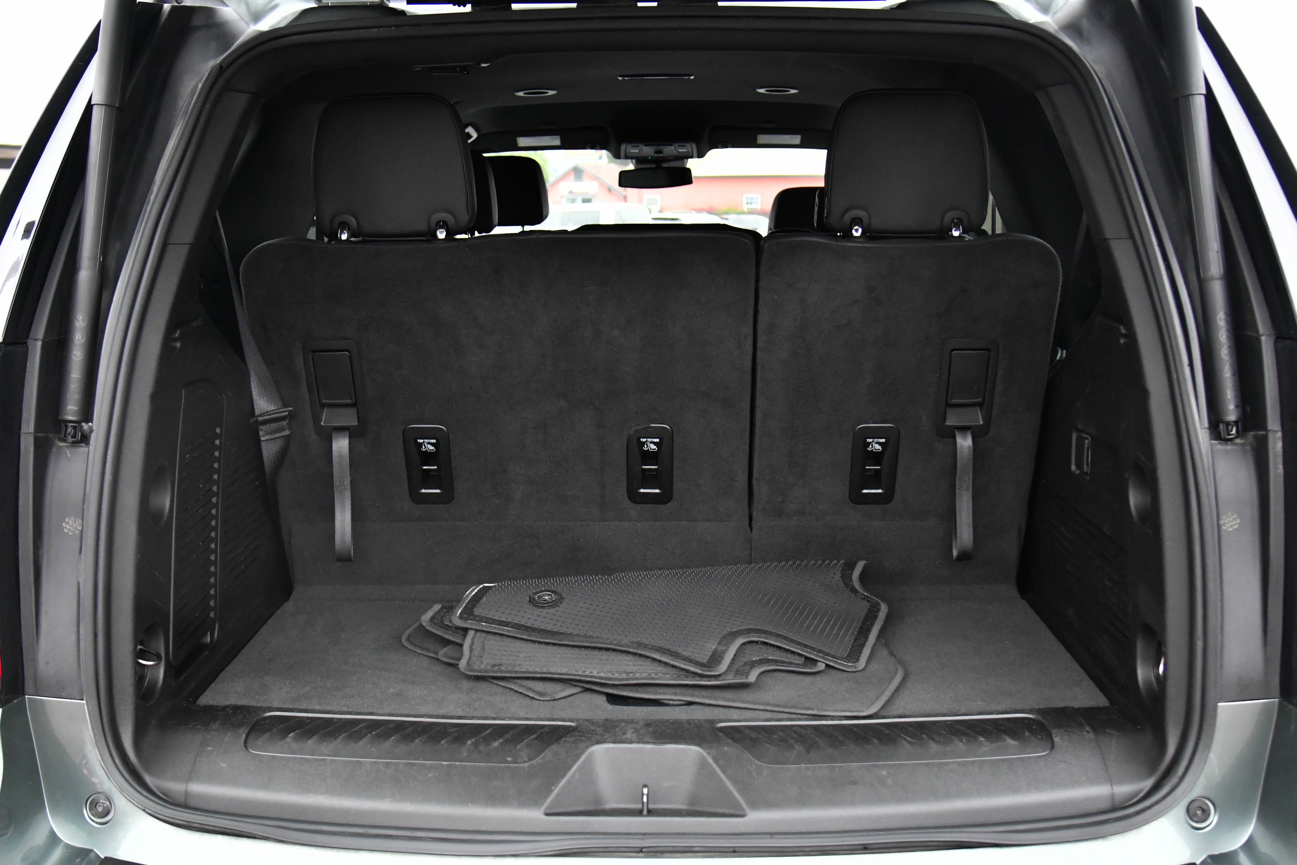 Used 2024 Chevrolet Tahoe LT AWD/4WD image 43