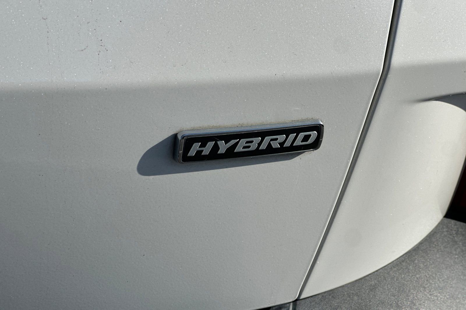 Used 2022 Ford Escape SE w/ SE Sport Appearance Package FWD image 22