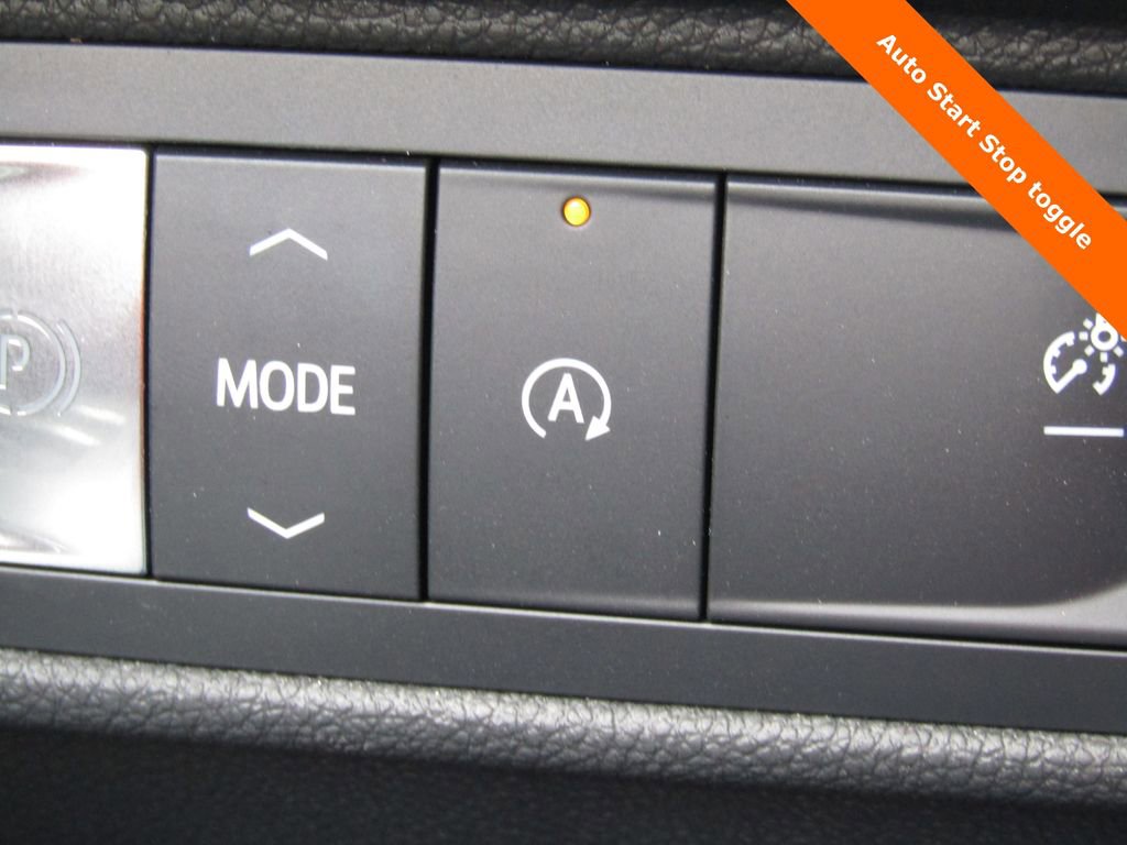 Used 2024 Chevrolet Traverse RS image 17