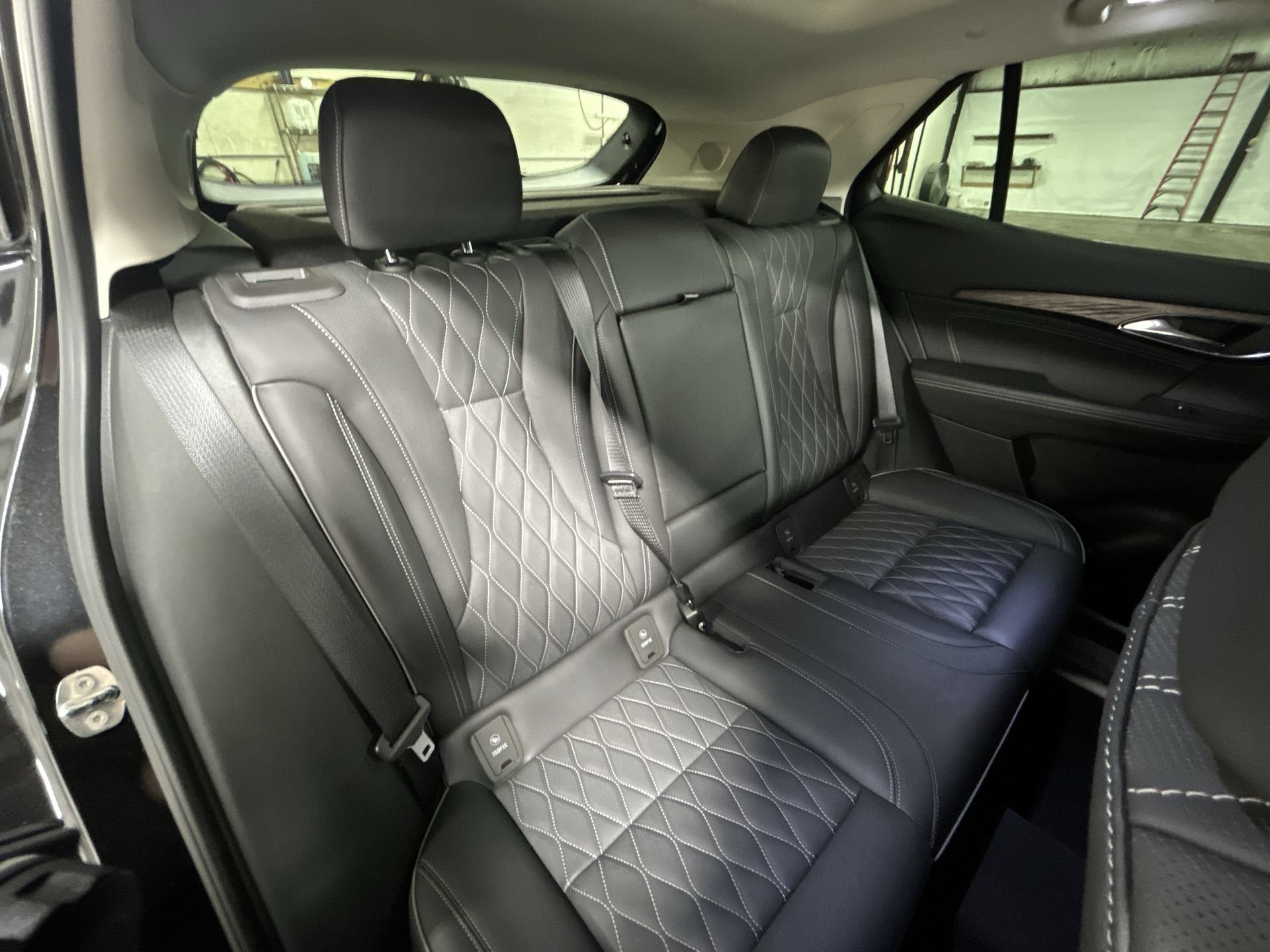 Certified 2023 Buick Envision Avenir AWD/4WD image 29
