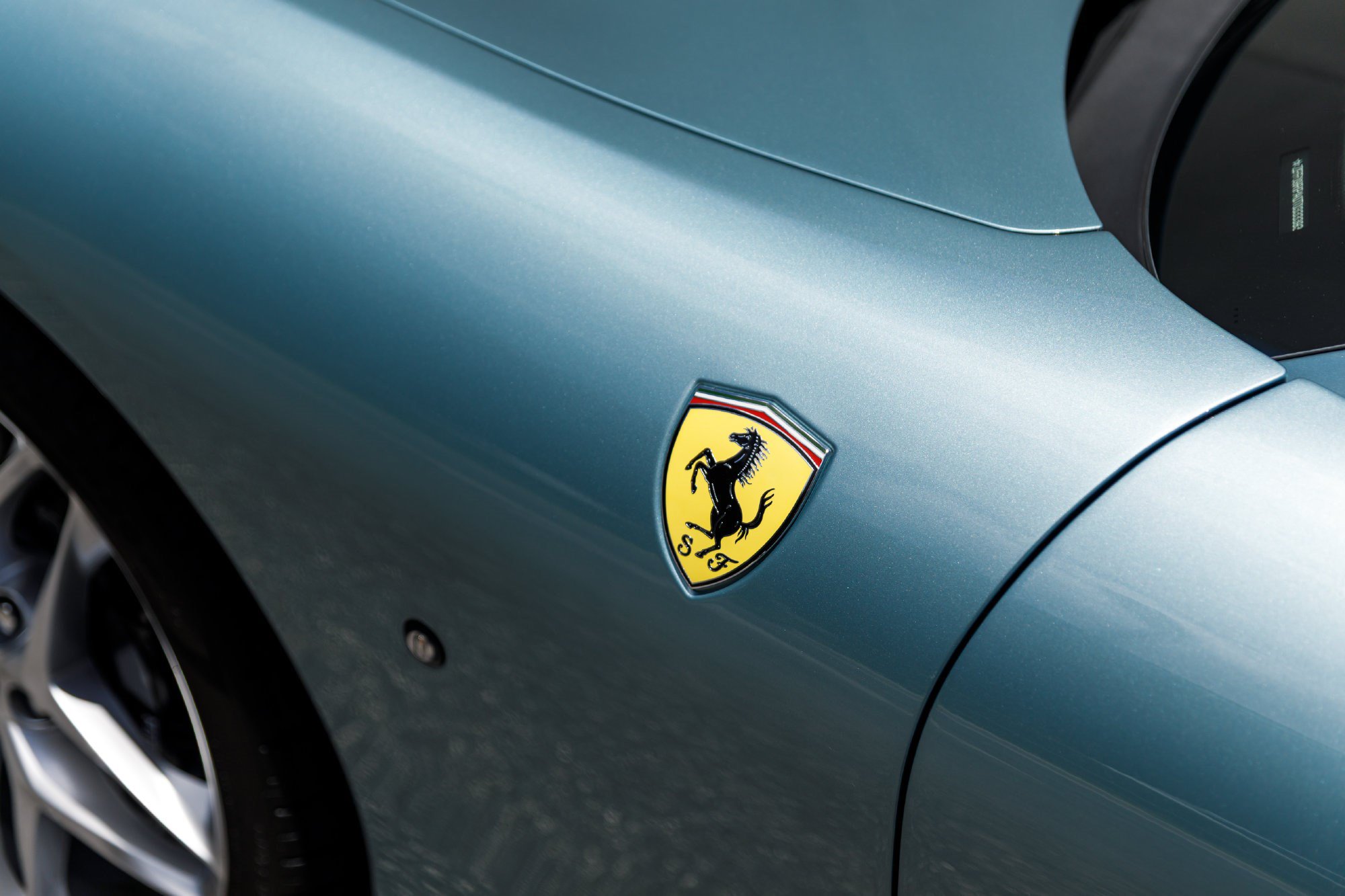 Used 2026 Ferrari Roma Spider RWD image 44