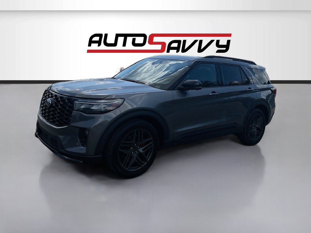 Used 2025 Ford Explorer ST w/ Sun And Sound Package AWD/4WD image 3