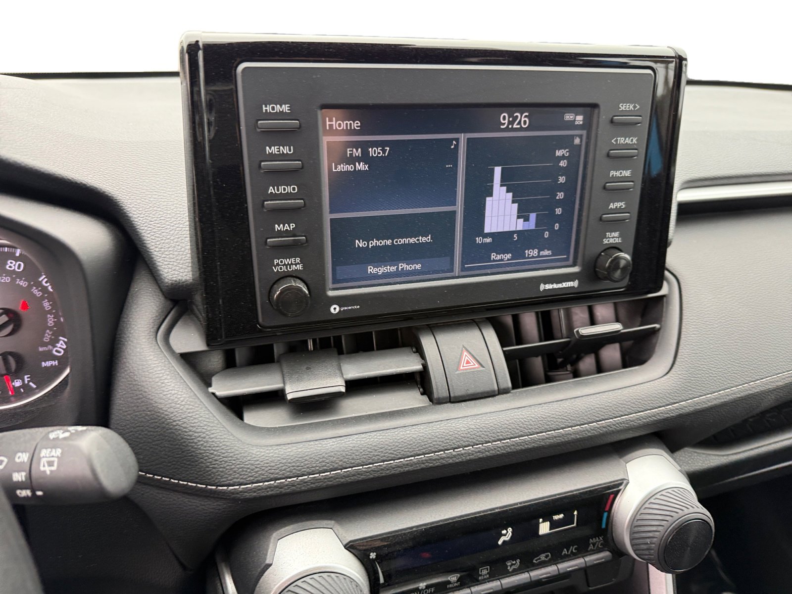 Used 2021 Toyota RAV4 LE image 12