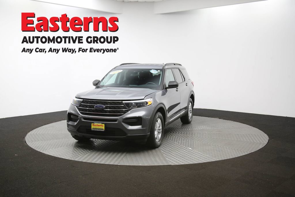 Used 2022 Ford Explorer XLT image 53