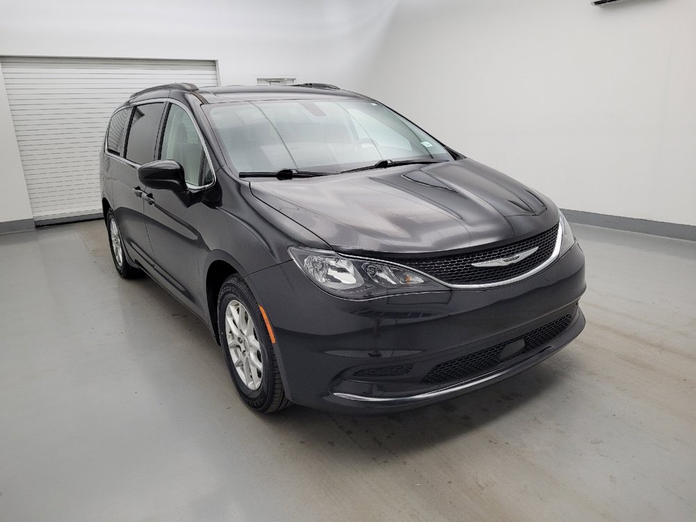 Used 2021 Chrysler Voyager Lxi FWD image 13