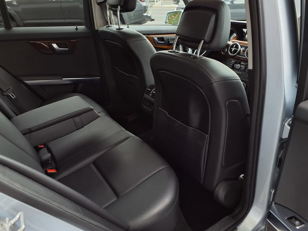 Used 2013 Mercedes-Benz GLK 350 2WD image 19