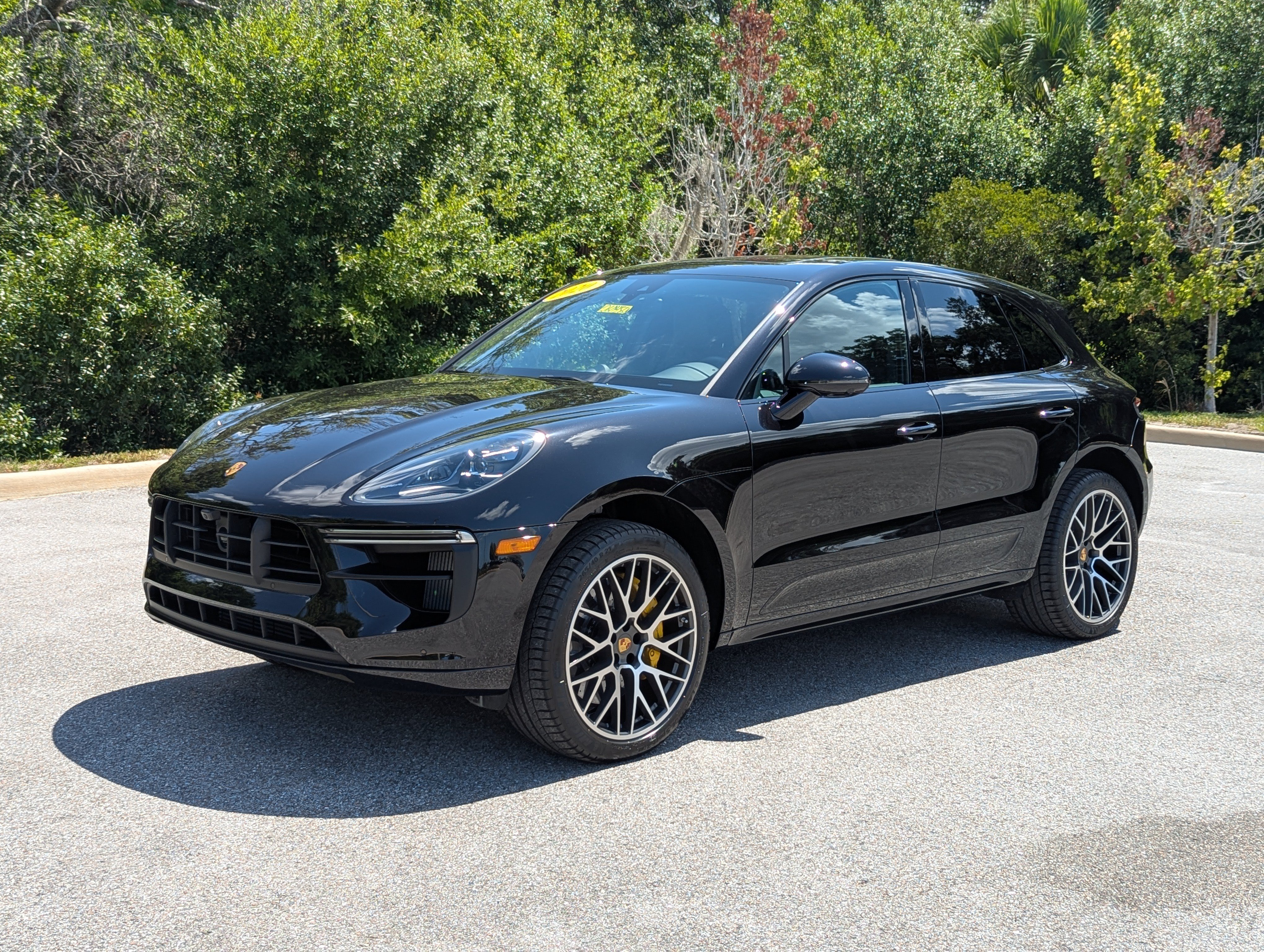 Used 2020 Porsche Macan Turbo AWD/4WD image 7