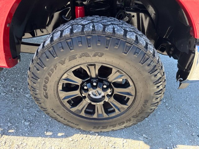 Used 2022 Ford F350 King Ranch w/ Tremor Off-Road Package AWD/4WD image 31