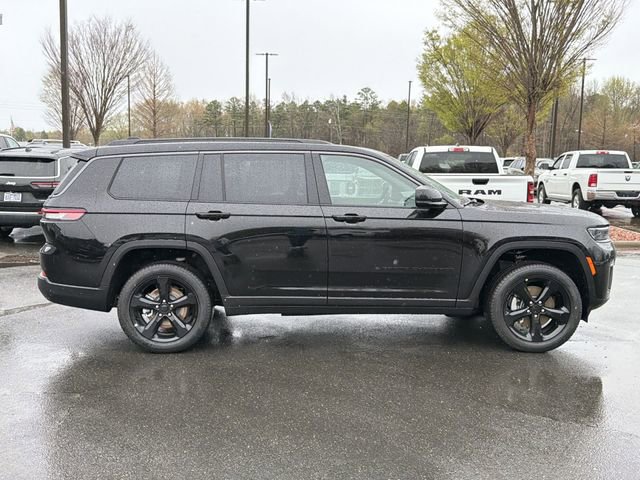 New 2026 Jeep Grand Cherokee L Limited w/ Limited Altitude Package AWD/4WD image 13