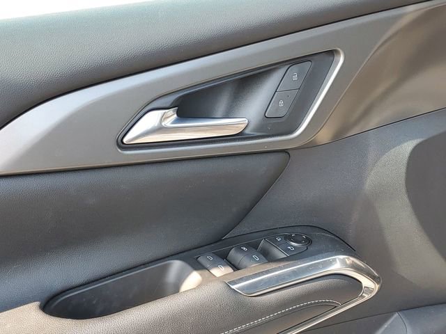 Certified 2024 Chevrolet Traverse LT w/ LPO, Floor Liner Package FWD image 23