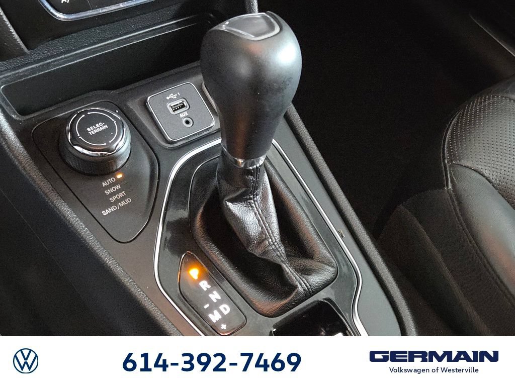 Used 2019 Jeep Cherokee Limited AWD/4WD image 22