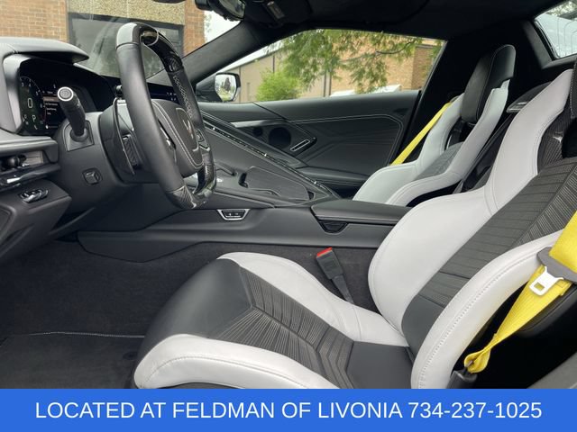 Used 2025 Chevrolet Corvette E-Ray AWD/4WD image 18