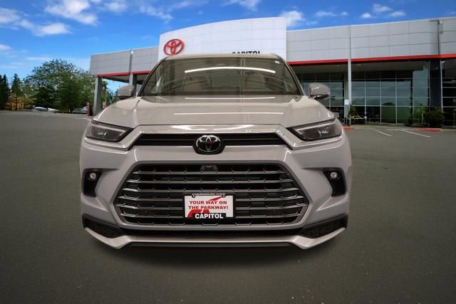 Certified 2025 Toyota Grand Highlander AWD Hybrid image 7
