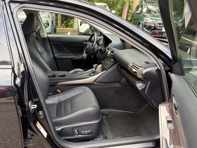 Used 2016 Lexus IS 300 AWD w/ Luxury Package image 36
