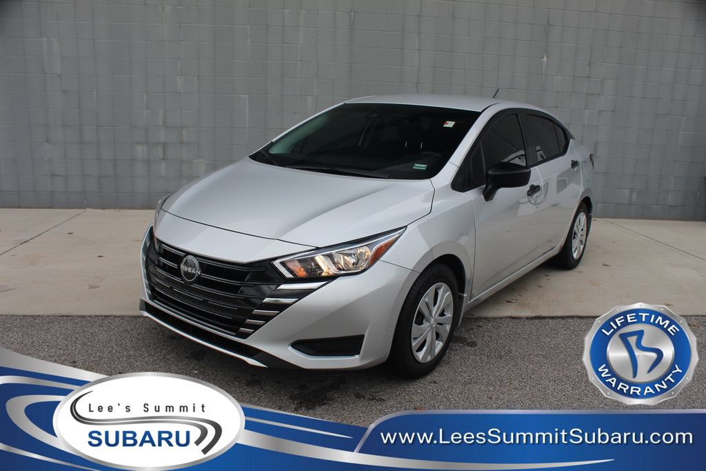 Used 2024 Nissan Versa S w/ Trunk Package FWD image 1