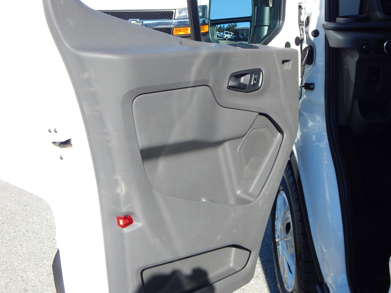 Used 2024 Ford Transit 350 XLT image 18