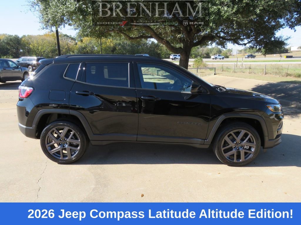 New 2026 Jeep Compass Latitude image 2