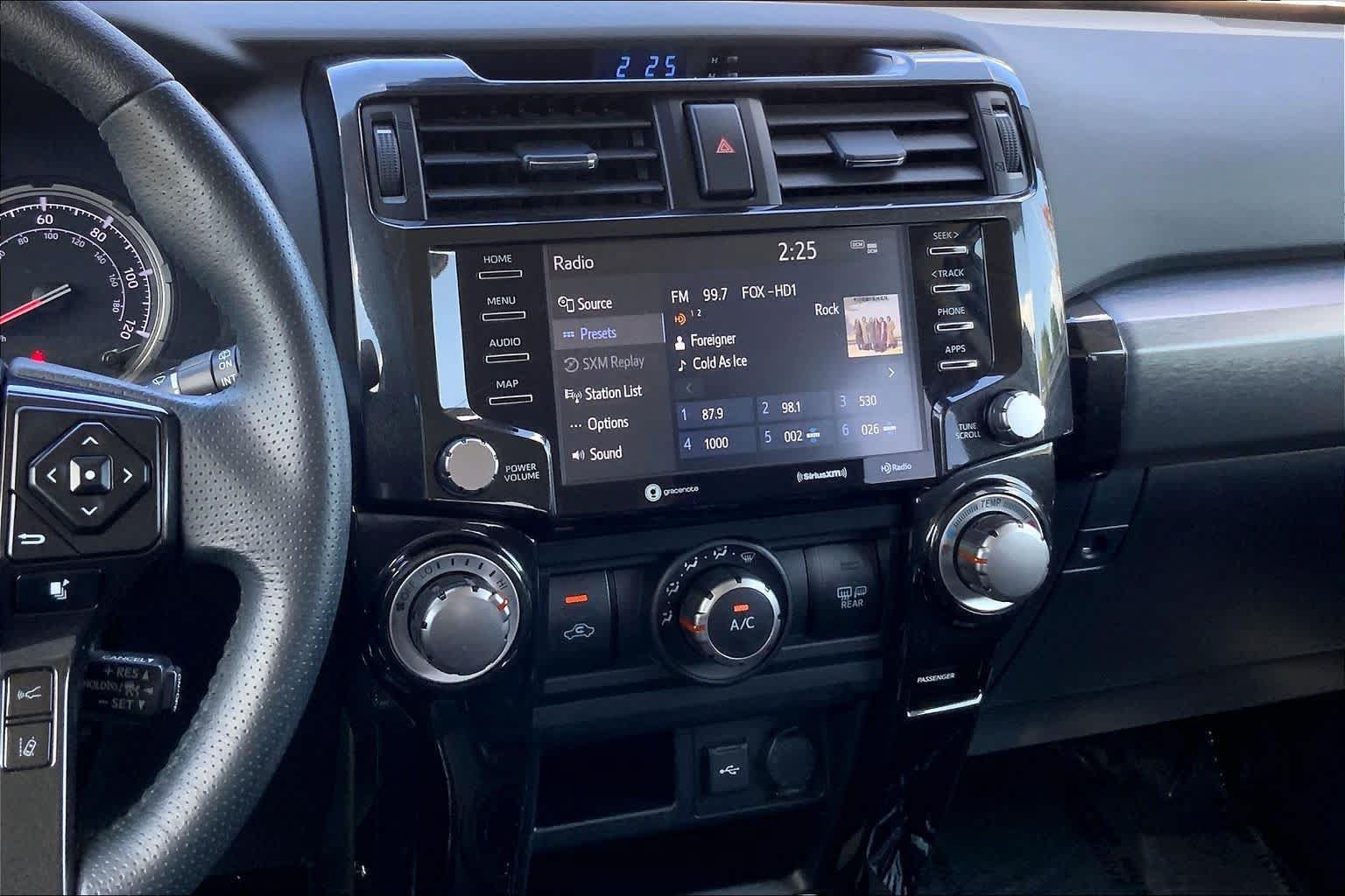 Used 2023 Toyota 4Runner TRD Off-Road AWD/4WD image 7