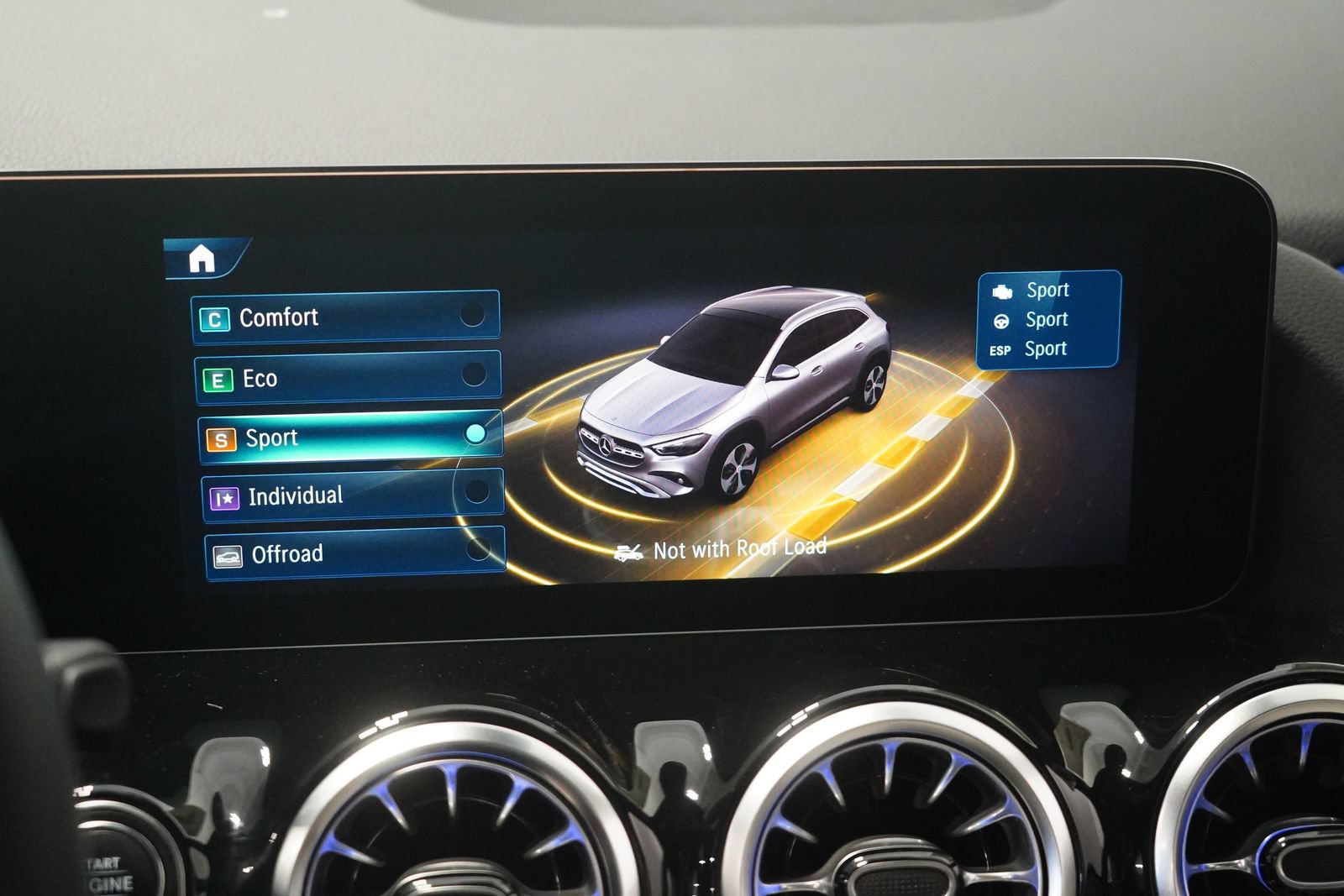 New 2026 Mercedes-Benz GLA 250 4MATIC image 25