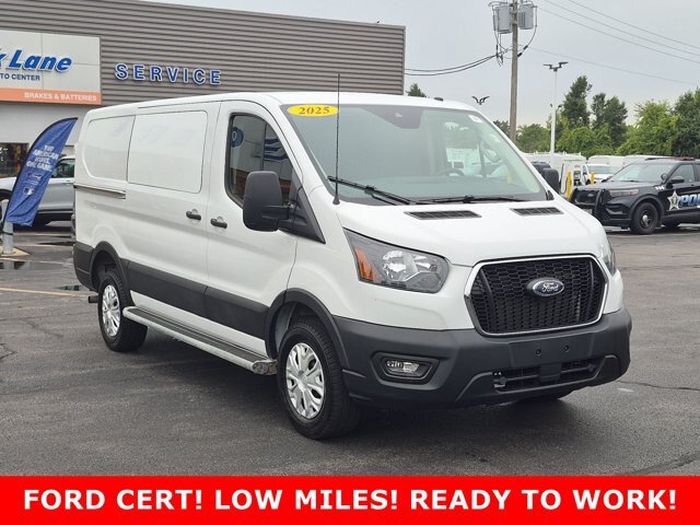 Certified 2025 Ford Transit 250 Low Roof RWD image 3