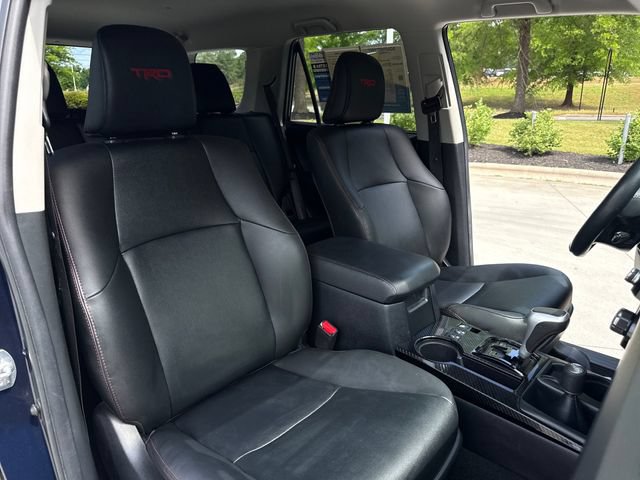Used 2024 Toyota 4Runner TRD Off-Road Premium AWD/4WD image 33