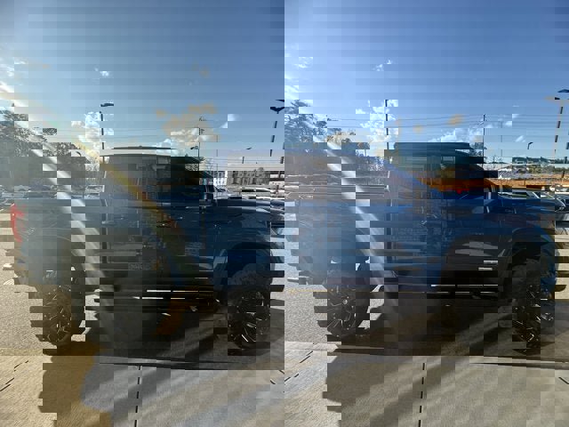 Used 2022 GMC Sierra 1500 Elevation w/ X31 Off-Road Package image 6